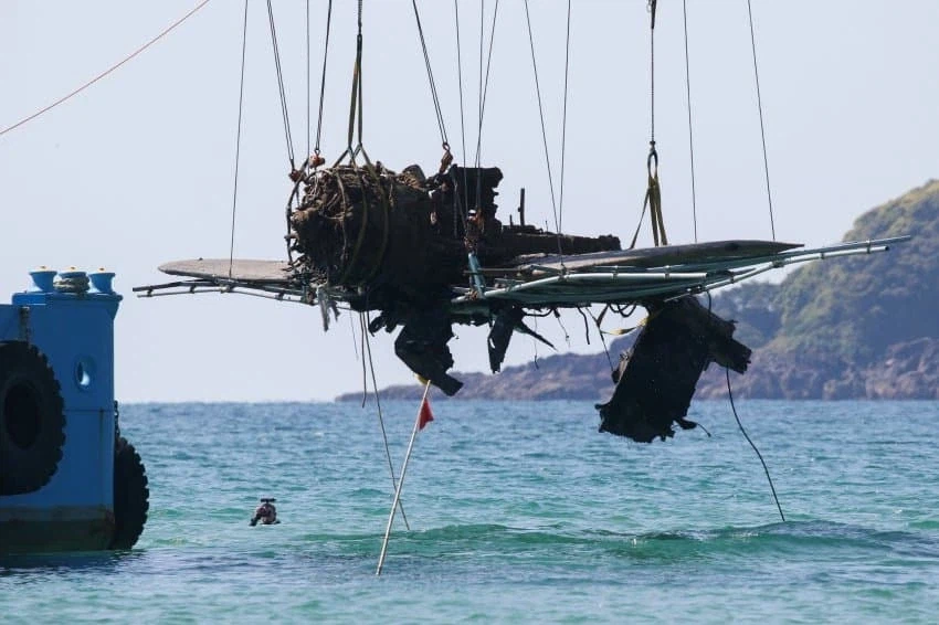 가고시마 앞바다에 빠진 시덴카이 인양됨_5.webp