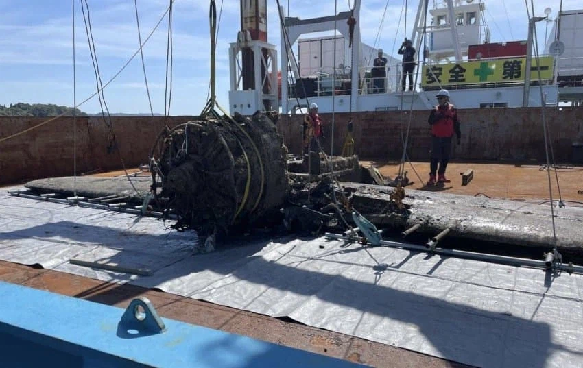 가고시마 앞바다에 빠진 시덴카이 인양됨_8.webp