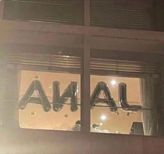 생일축하 대참사_1.webp