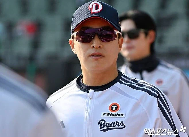 팀을 바꿔가며 북진하기 시작한 야구선수.jpg_2.webp