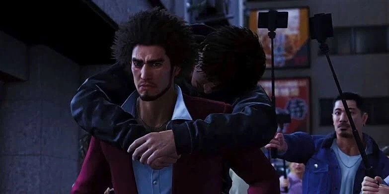 (용과같이) 야쿠자 주인공과 일반인 주인공 차이_2.webp