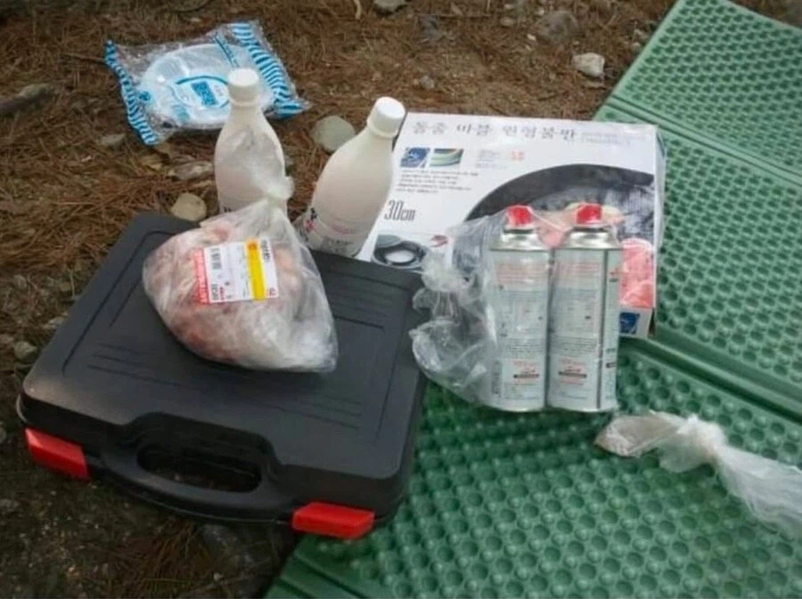 계곡 삼겹파티 대참사_1.webp