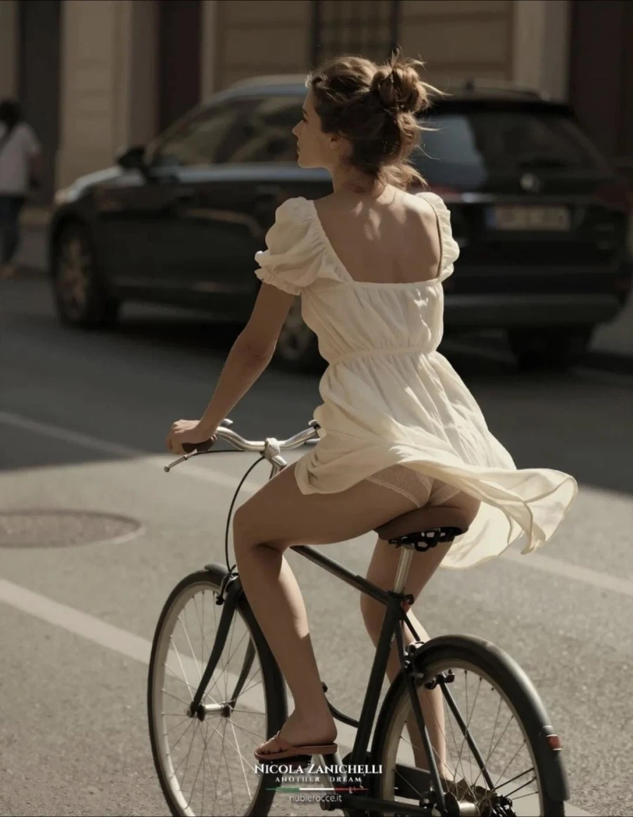 의외로 자전거 탈 때 하면 안 되는 행동_5.webp