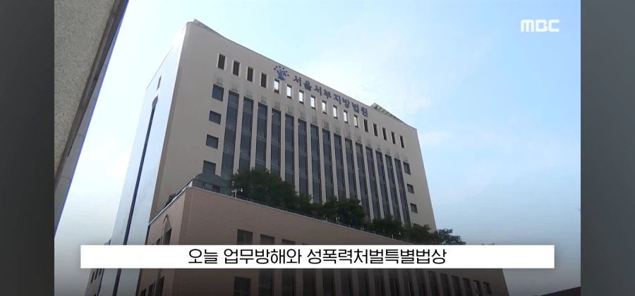 조니 소말리 : 미국의 가족이 보고 싶다_4.webp