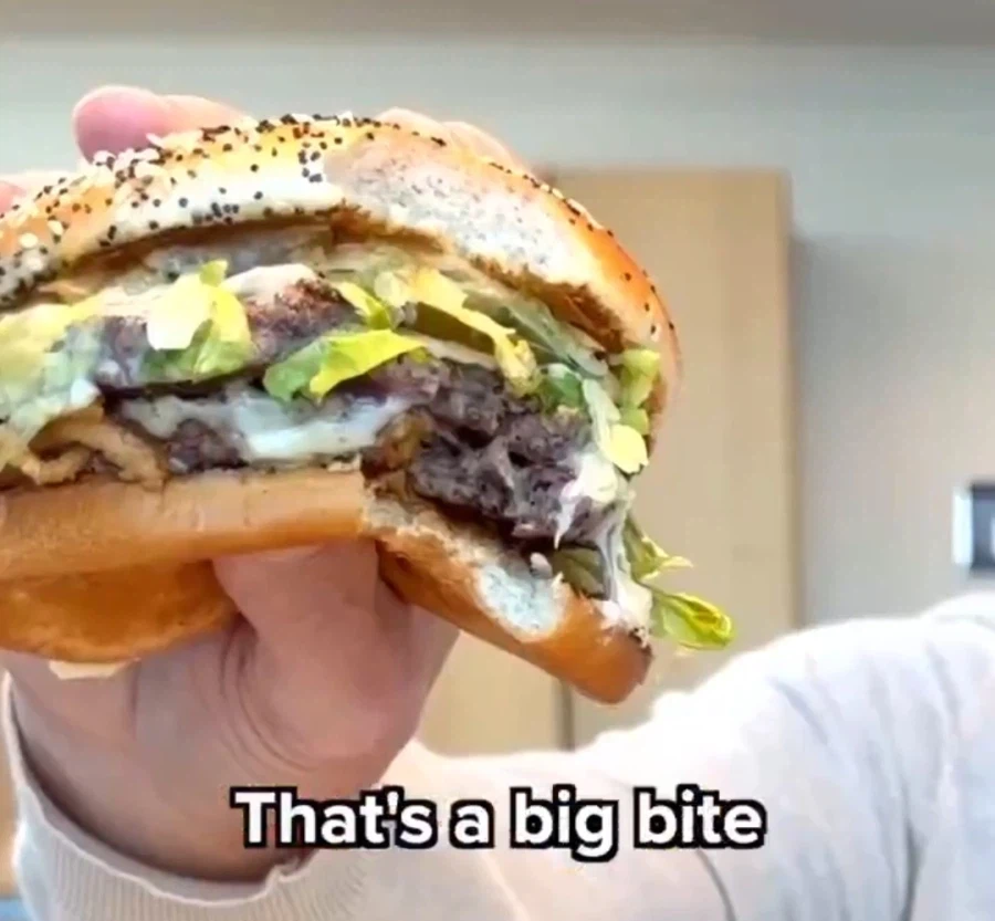 이젠 하다하다 엄마를 팔아먹는 CEO까지 나오네 ㅋㅋㅋ_2.webp