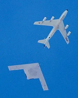 B-21 저피탐 전략 폭격기 귀엽징????_5.webp