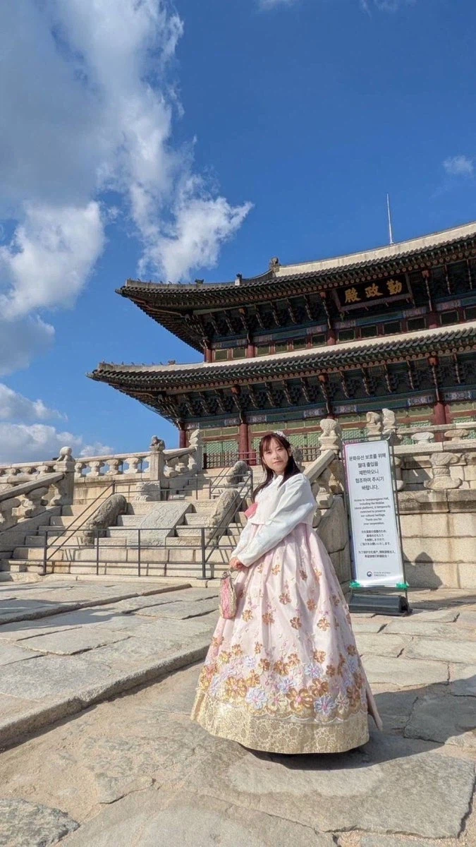 한국 관광온 일본 여성들 국룰짤_7.webp