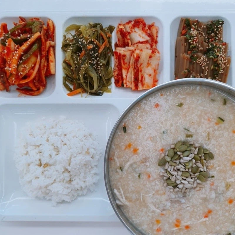 오히려 식당쪽이 급식퀄리티 따라잡기 힘든 음식_2.webp
