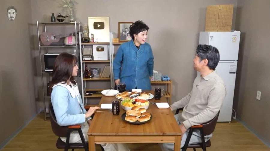 불륜이 아닌데 불륜 같은 상황.jpg_16.webp