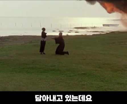 롱테이크로 찍었는데 카메라가 고장나서 다시 찍은 영화.jpg_10.webp
