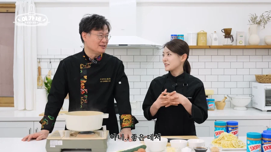 중식여신이 열심히 춤추는 이유_2.webp