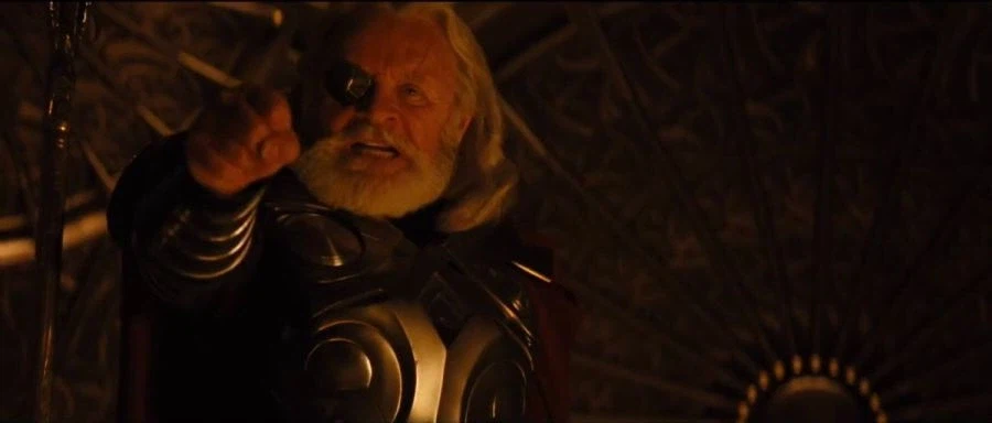 mcu)로키배우가 진짜로 쫄았다는 애드리브_2.webp