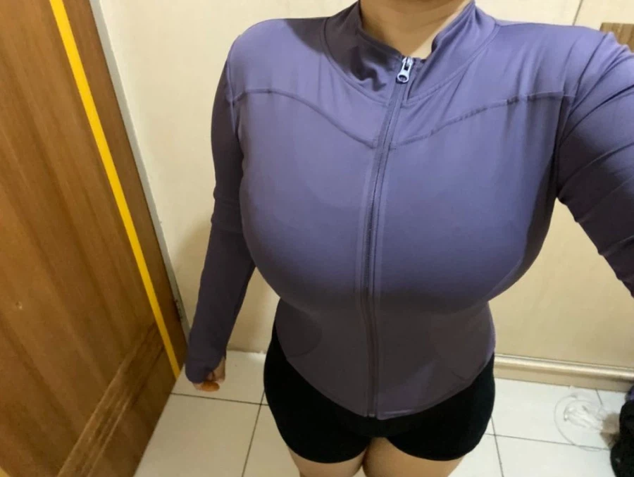 여자는 입으면 30%.jpg_1.webp