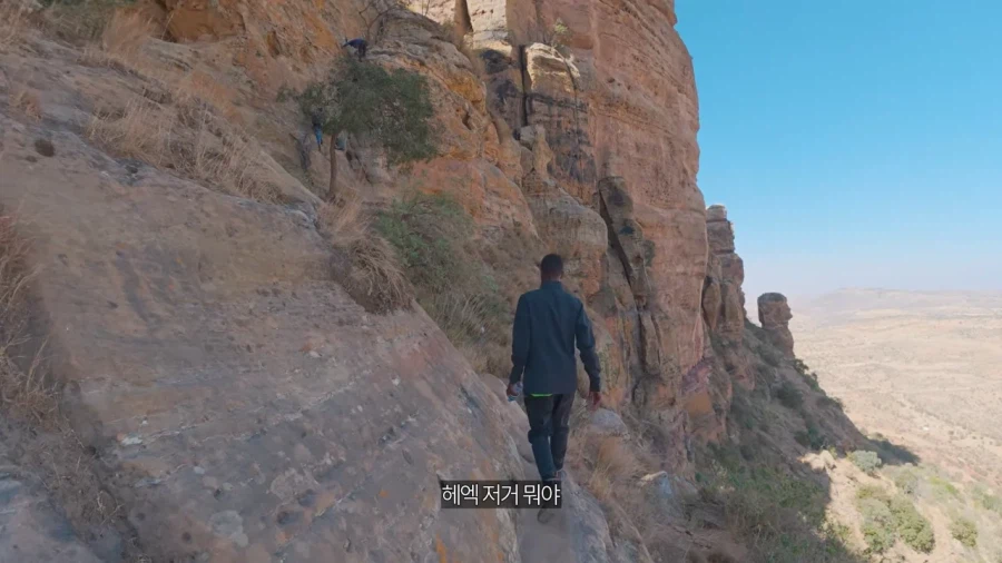 천국에 가장 가깝다는 이유로 지어진 교회.jpg_24.webp