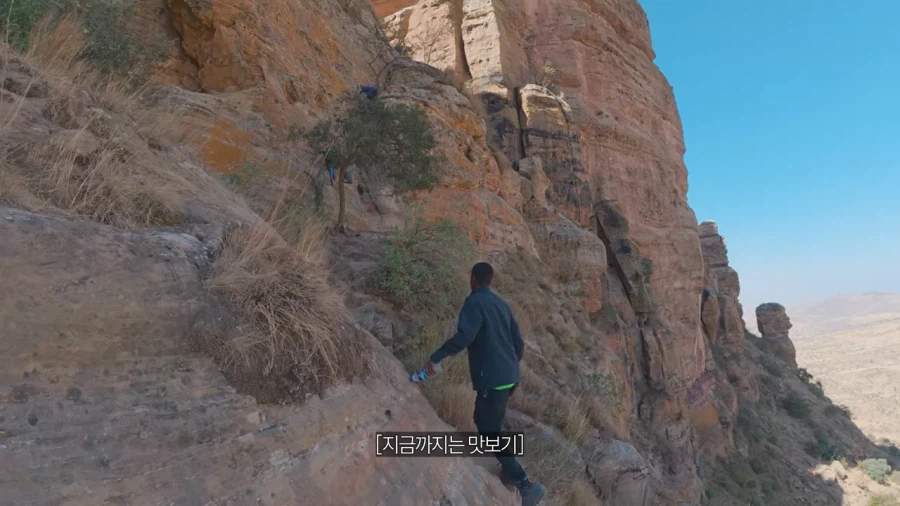 천국에 가장 가깝다는 이유로 지어진 교회.jpg_25.webp