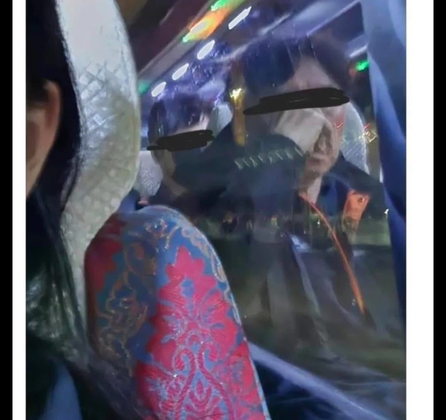???:아니 씨바 이기 무슨 냄새고!_2.webp
