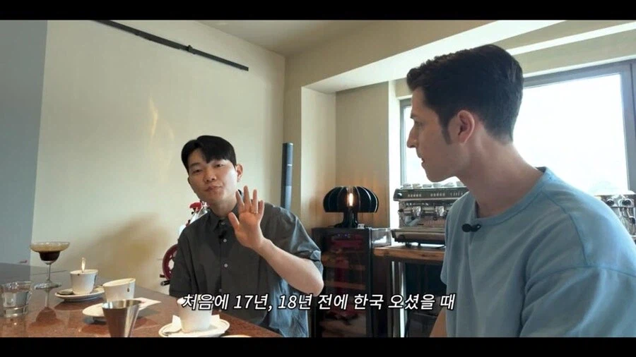 알베르토가 생각하는 한국에서 가장 빨리 발전한 분야_1.webp