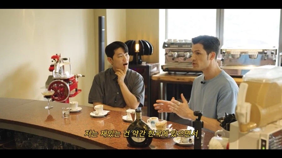 알베르토가 생각하는 한국에서 가장 빨리 발전한 분야_10.webp