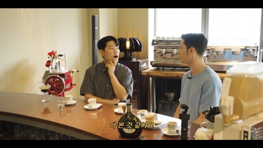 알베르토가 생각하는 한국에서 가장 빨리 발전한 분야_12.webp