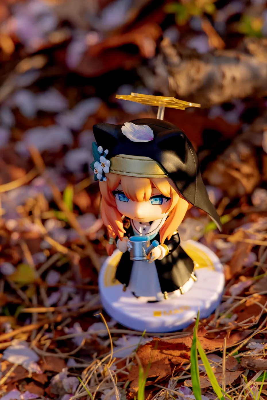 전 여친이랑 꽃 구경 갔는데 사람들이 자꾸 쳐다봄_6.webp