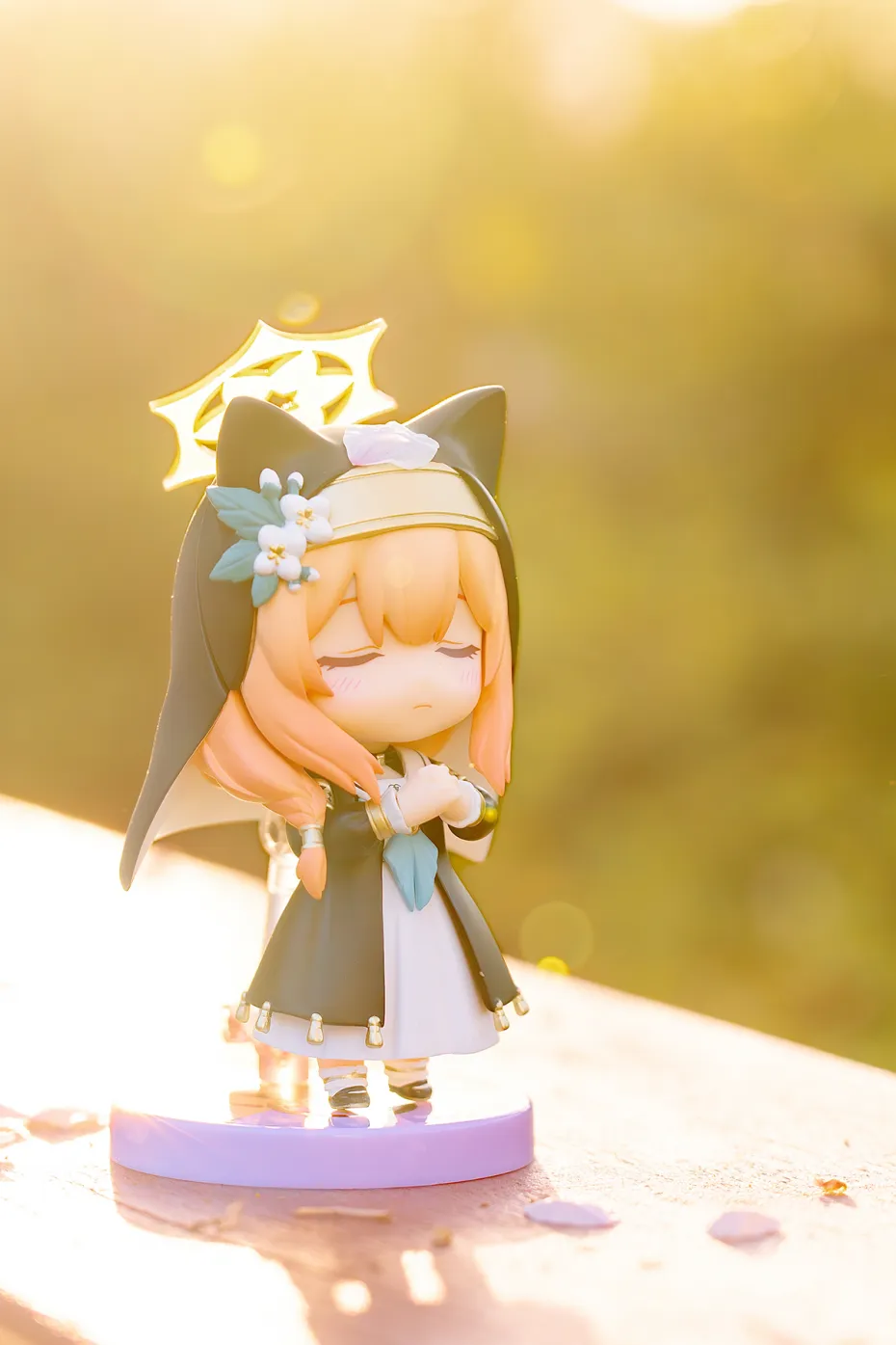 전 여친이랑 꽃 구경 갔는데 사람들이 자꾸 쳐다봄_7.webp