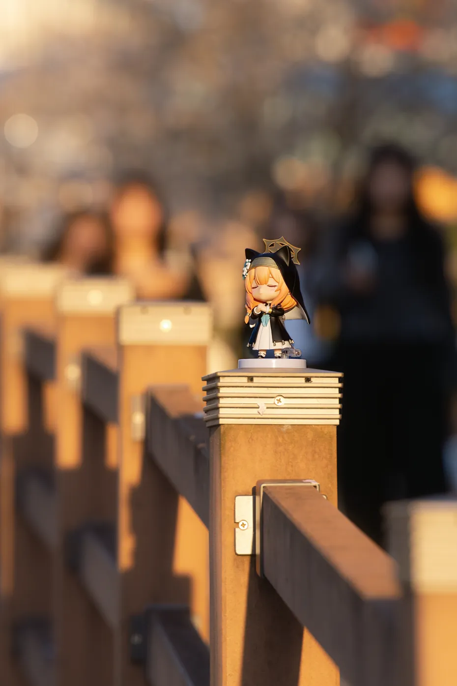 전 여친이랑 꽃 구경 갔는데 사람들이 자꾸 쳐다봄_9.webp