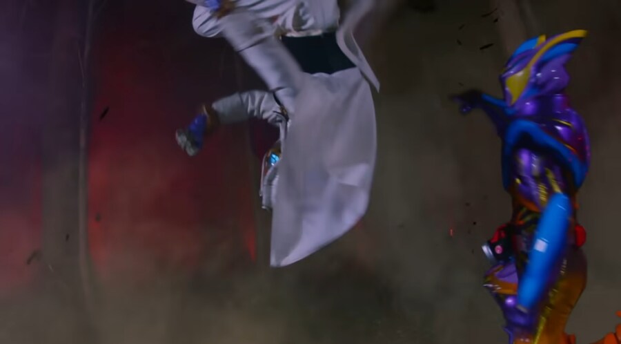 가면라이더 가브 최종보스 공개_1.jpg