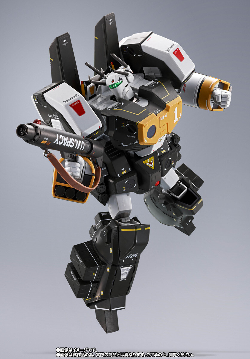 [반다이] DX초합금 VF-1S 아머드 발키리 (로이 포커 스페셜)_7.jpg