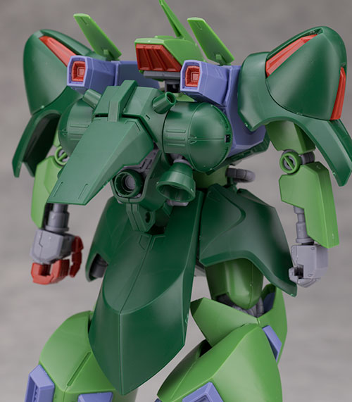 HGUC 1/144 갈루스 J 해외 리뷰_24.jpg