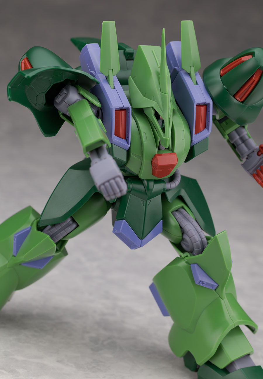 HGUC 1/144 갈루스 J 해외 리뷰_79.jpg