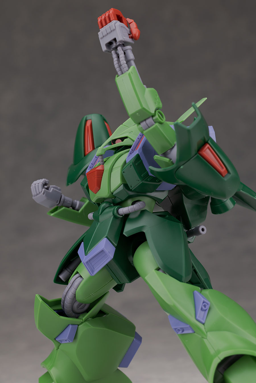 HGUC 1/144 갈루스 J 해외 리뷰_82.jpg