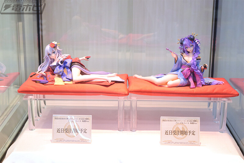 [카도카와] 초차원게임 넵튠 15주년 기념 퍼플 하트, 블랙 하트 전시 이미지_2.jpg