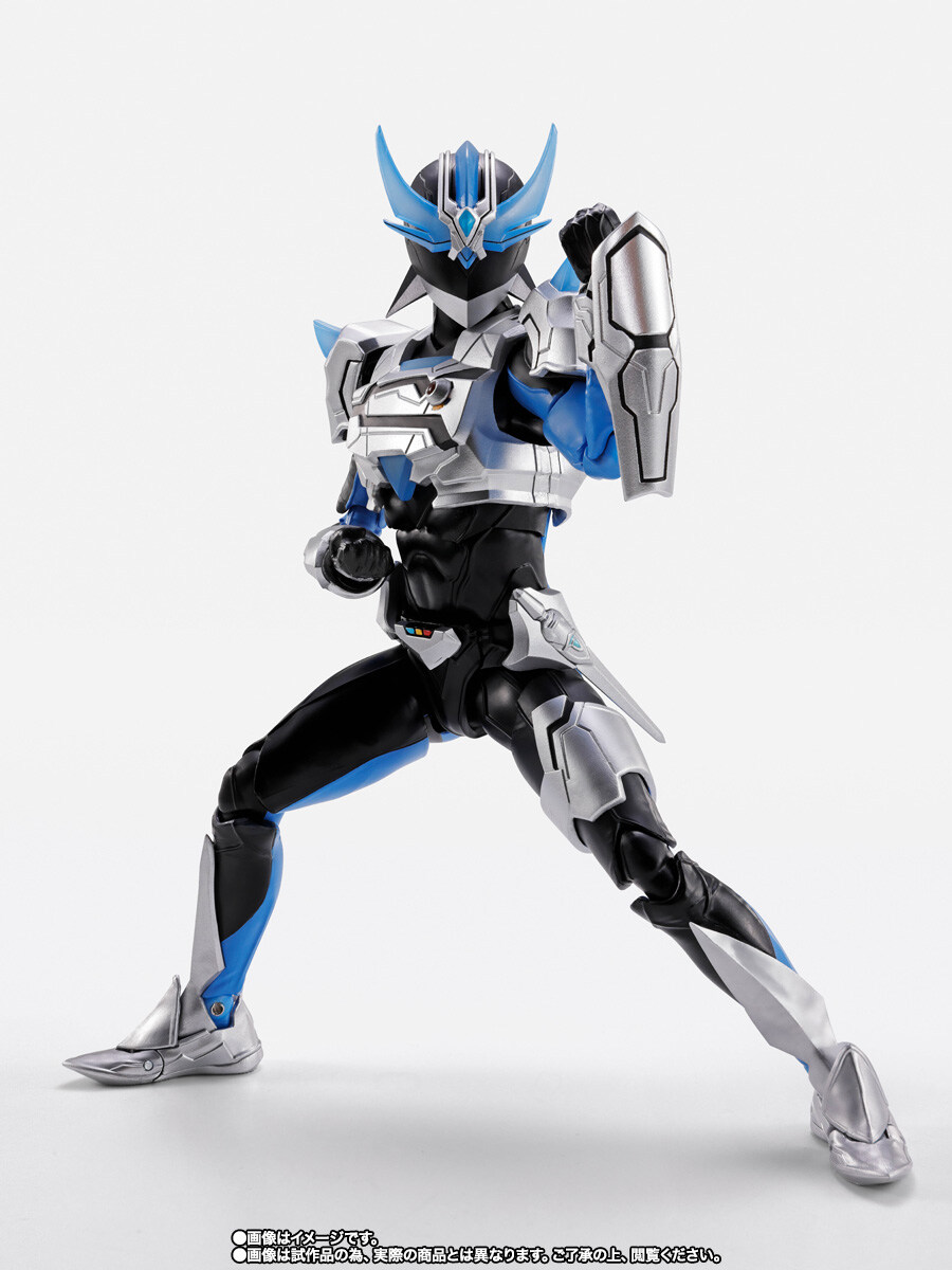 [반다이 혼웹상점] S.H.Figuarts (진골조제법) 윙맨 가더 실루엣_3.jpg