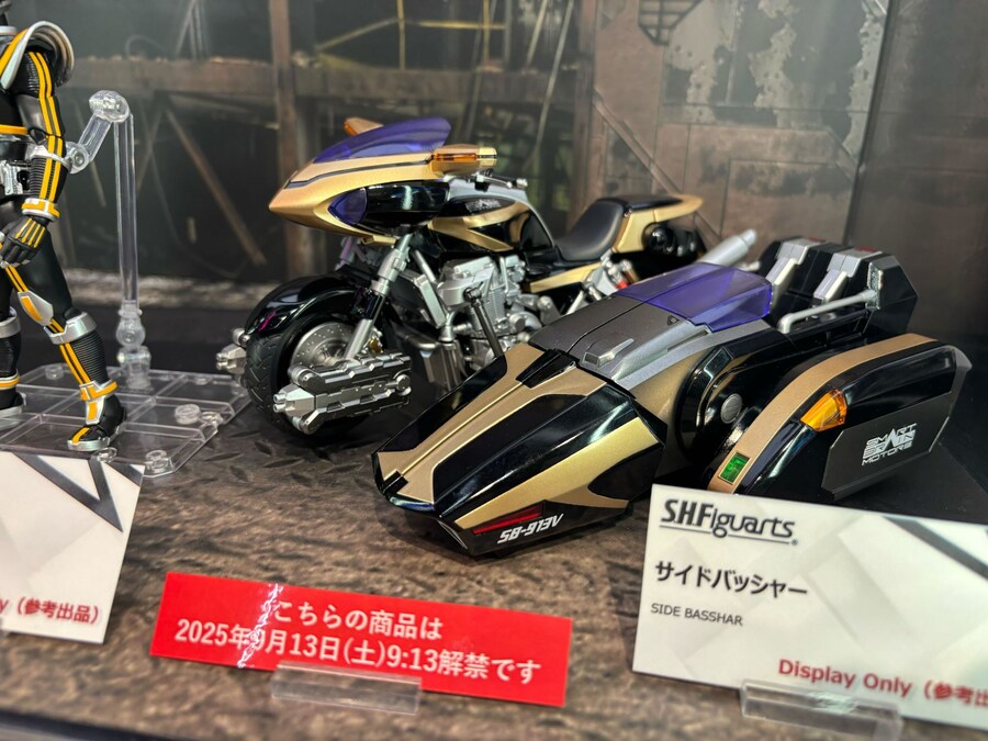 [반다이] S.H.Figuarts(진골조제법) 가면라이더 카이자 전시 이미지_16.jpg