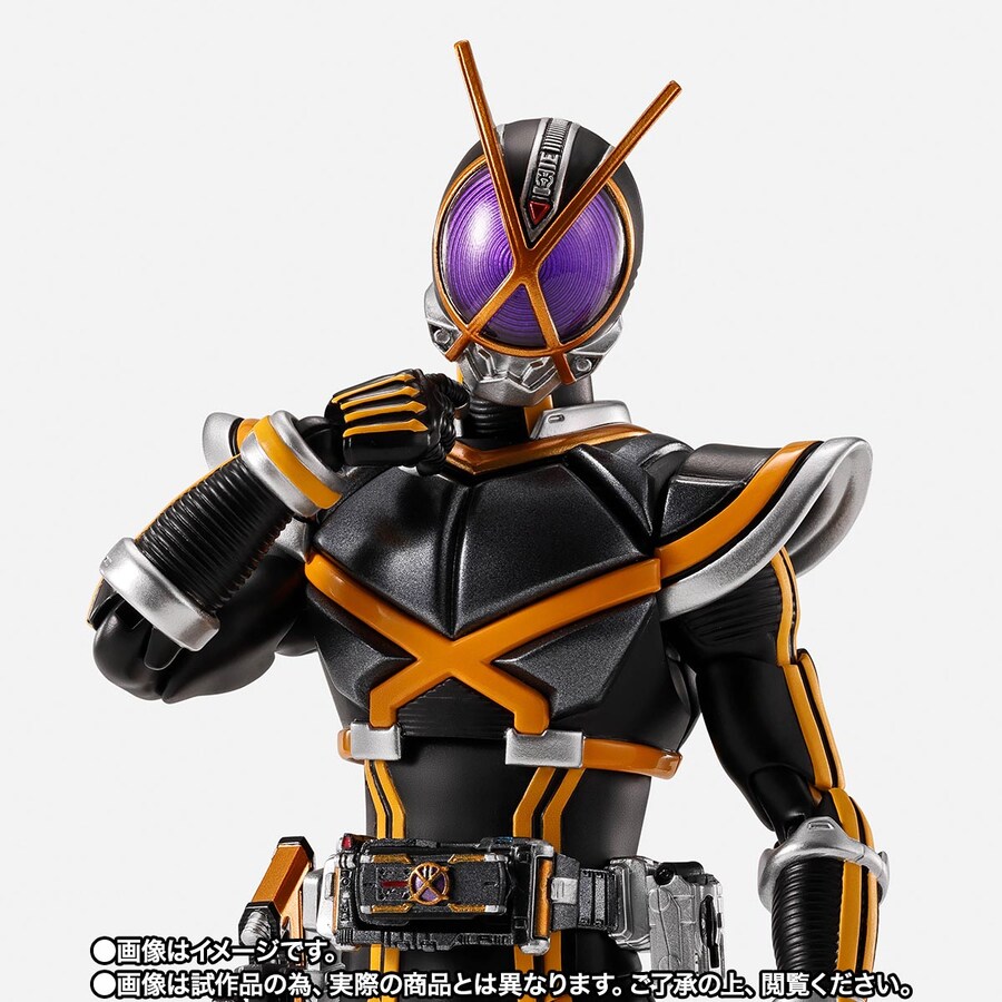 [반다이] S.H.Figuarts(진골조제법) 가면라이더 카이자_2.jpg