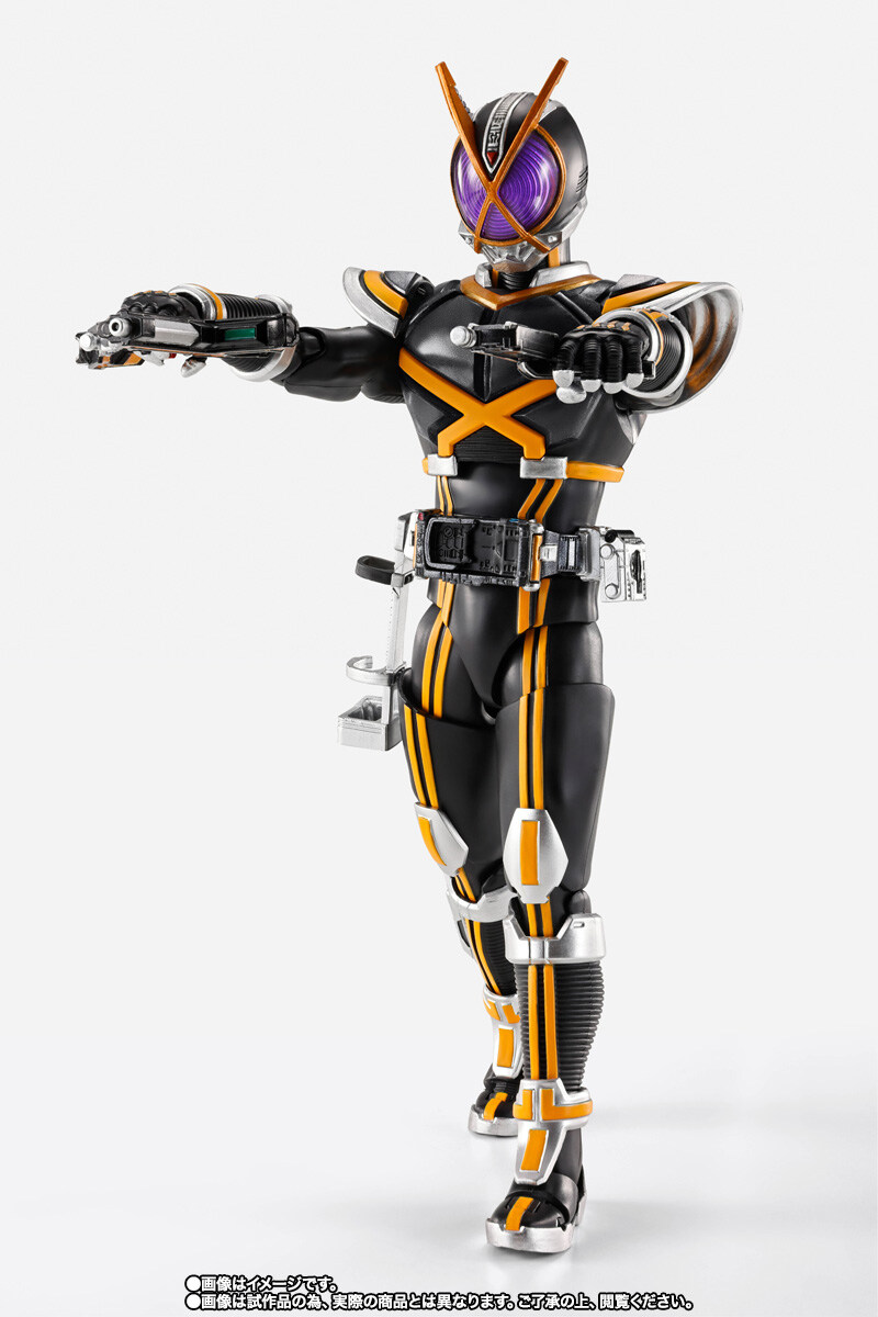 [반다이] S.H.Figuarts(진골조제법) 가면라이더 카이자_5.jpg