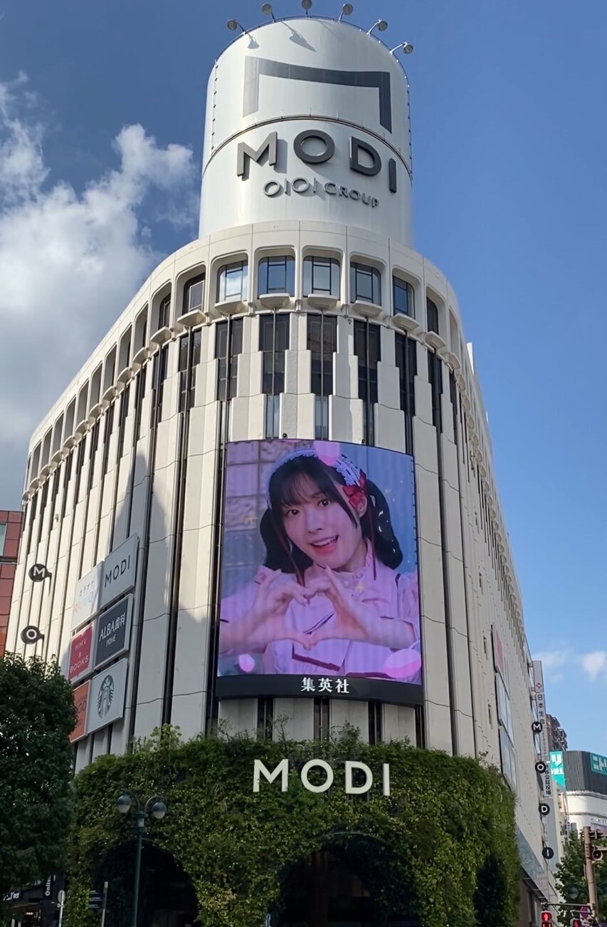 러브라이브! AiScReam「愛♡スクリ～ム！」시부야 MODI 비전 방영 기간 연장_1.jpg