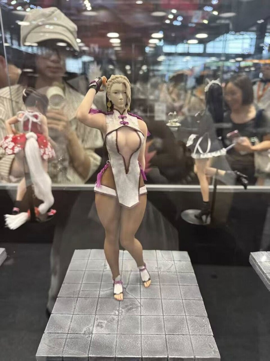 [베리쿨] 1/6 더 킹 오브 파이터즈 14 & 15 신작 라인업 전시_4.jpg