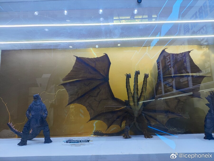 [하이야토이즈] 록맨, 네르기간테, 페르소나, 몬스터버스 등 전시_35.jpg