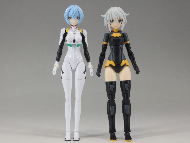 30MP 아야나미 레이 파일럿 슈트 Ver 가조립 사진_21.jpg