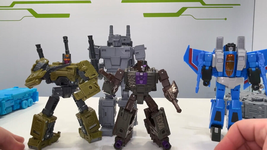 [해즈브로] 트랜스포머 에이지 오브 더 프라임 - 커맨더 온슬로트 목업 공개_9.jpg
