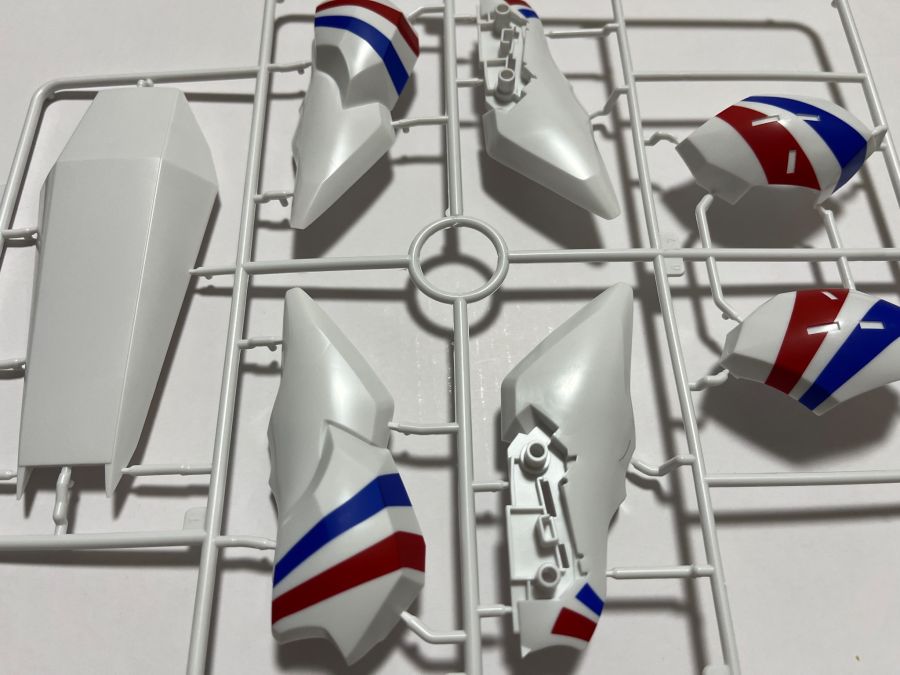 [맥스 팩토리] PLAMAX 1/72 드라고나 1 도색 마감 파츠 & 데칼 사진_2.jpeg