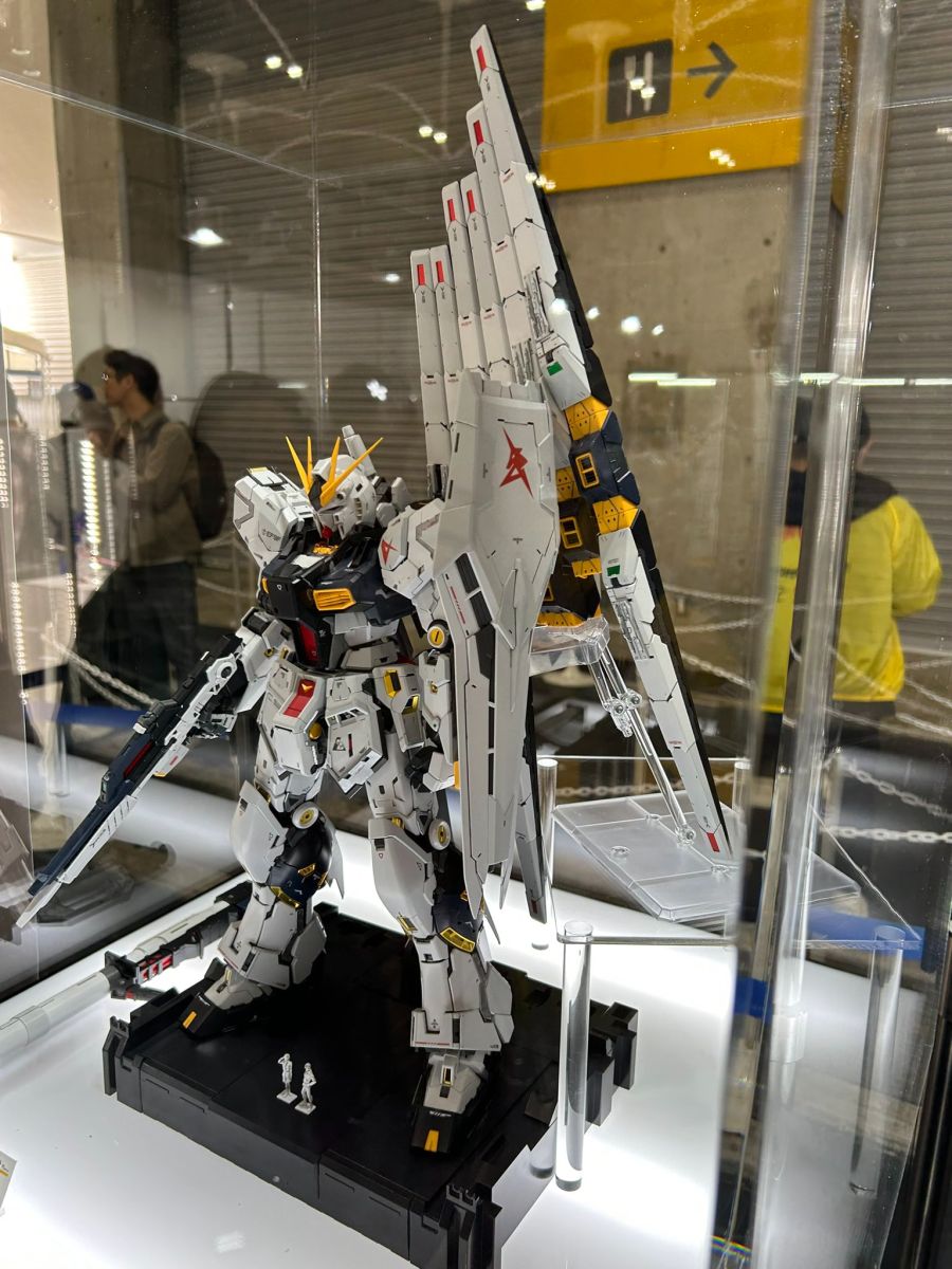 PG 언리쉬드 뉴 건담 오사카 하비 페스 전시 사진_2.jpeg