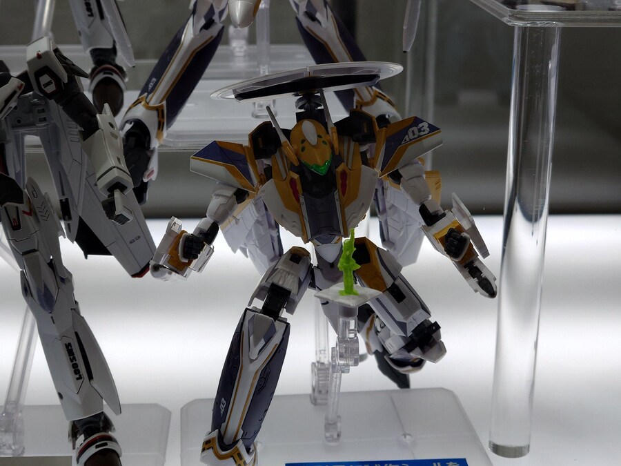 [반다이] 오사카 하비페스 1/100 마크로스 시리즈 전시 이미지_4.jpg
