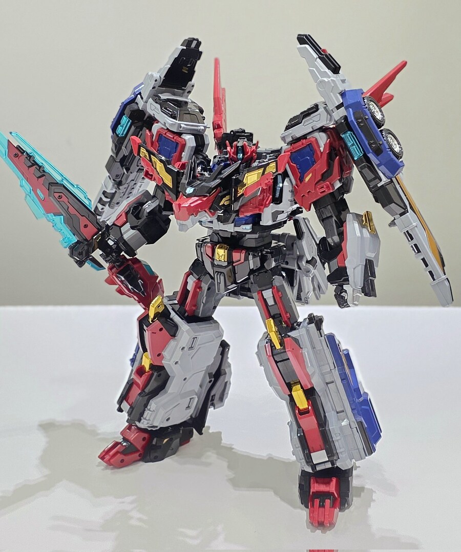 [삼지] 메탈카드봇W - 헤비아이언W 완구 디자이너 코멘트_3.jpg