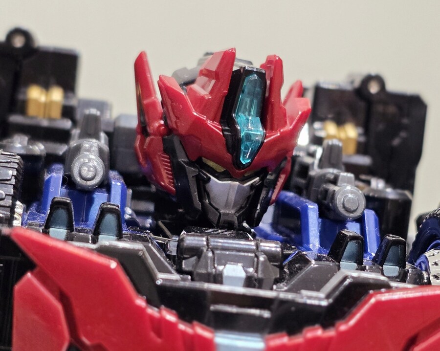 [삼지] 메탈카드봇W - 헤비아이언W 완구 디자이너 코멘트_6.jpg