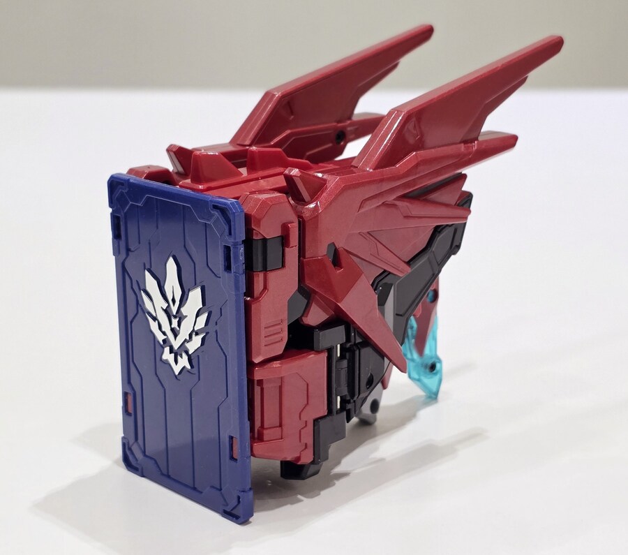 [삼지] 메탈카드봇W - 헤비아이언W 완구 디자이너 코멘트_15.jpg