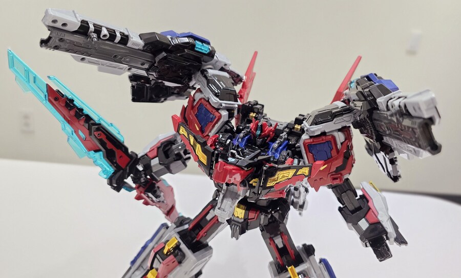 [삼지] 메탈카드봇W - 헤비아이언W 완구 디자이너 코멘트_25.jpg