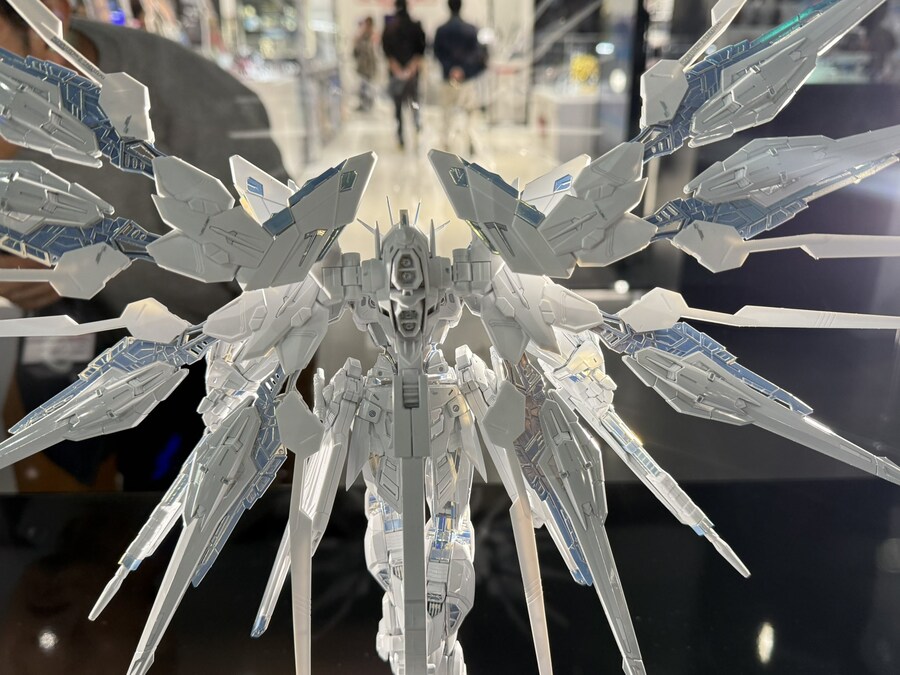 [반다이] MGEX 스트라이크 프리덤 건담 [트와일라이트 코팅] 전시_6.jpg