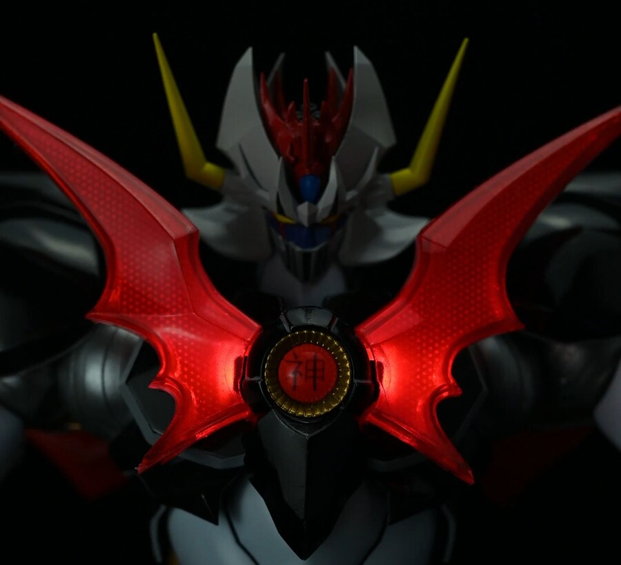 [엠버토이즈] 블레이즈 마징카이저. 파이어 블래스터 연출 기믹 공개_2.jpg